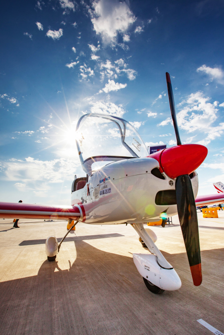 一款產(chǎn)品創(chuàng)造九個(gè)國內(nèi)第一！山河航空夢(mèng)這樣照進(jìn)現(xiàn)實(shí)