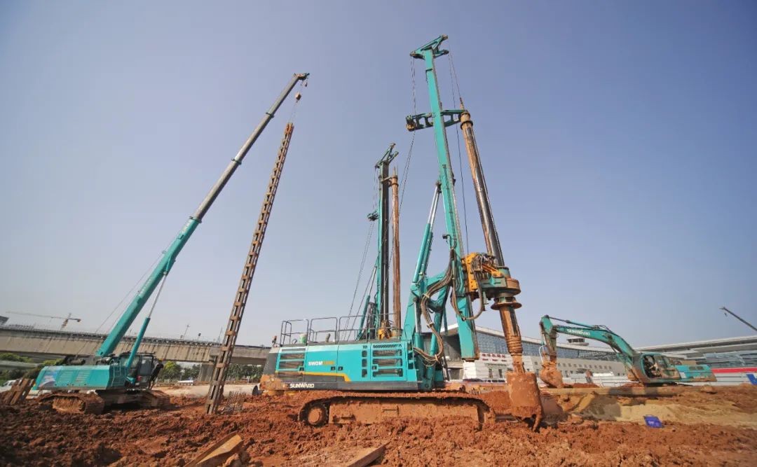 超強(qiáng)施工組合！山河智能助力長沙地鐵6號(hào)線建設(shè)