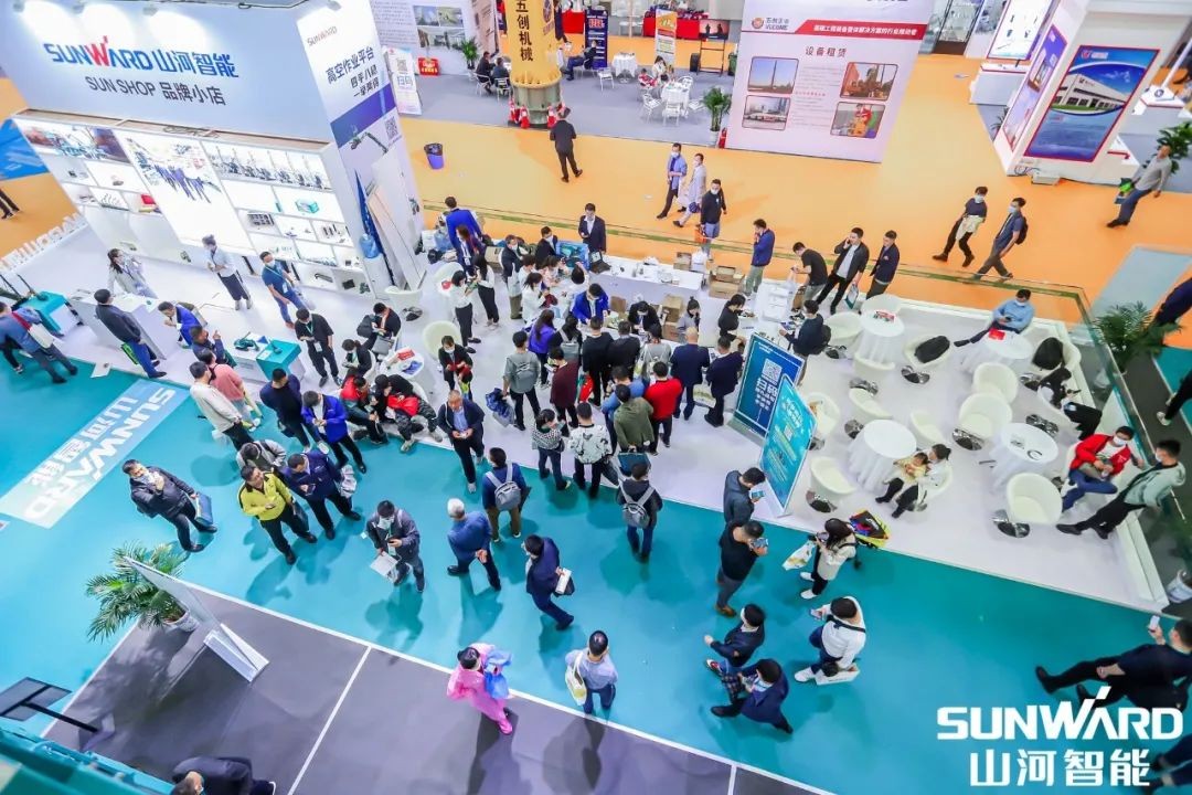 “山河綠”亮相長(zhǎng)沙國(guó)際工程機(jī)械展，50余款產(chǎn)品盡顯山河智能創(chuàng)新實(shí)力