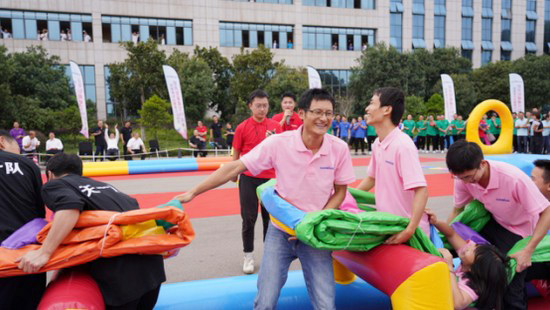 風華十九載，攜手再騰飛！——慶祝山河智能成立十九周年表彰會暨趣味運動會