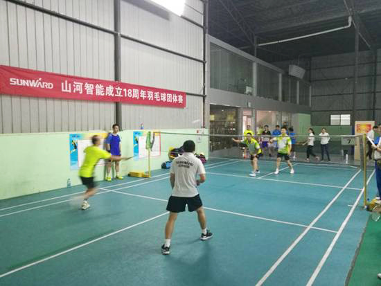 十八載青華歲月，羽動山河