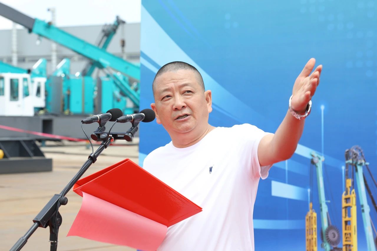 “破紀(jì)錄王者”再出征！山河智能SWDM800旋挖鉆機(jī)成功交機(jī)